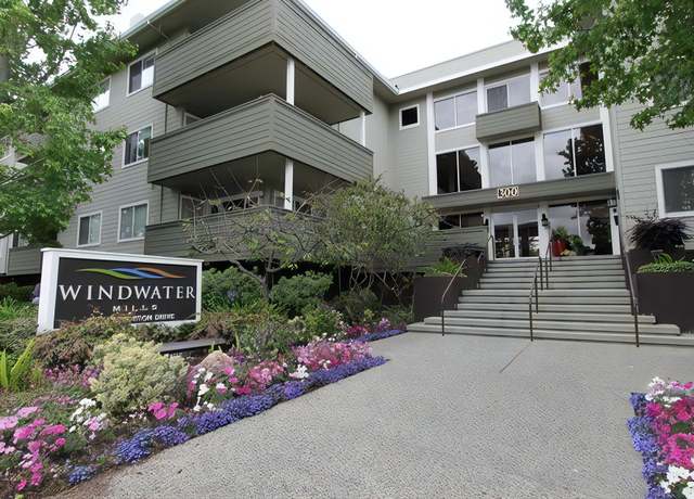 Photo of 300 Murchison Dr #300, Millbrae, CA 94030