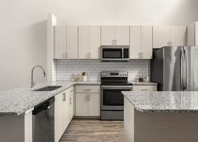 Property at Town Commons - 1000 S Gilbert Rd, Gilbert, AZ, 85296, 4 beds, 3 baths, [object Object]