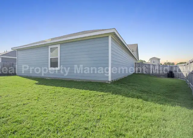 Property at 1516 Mahogany Ln, Fort Worth, TX, 76140, 3 beds, 2 baths, [object Object]