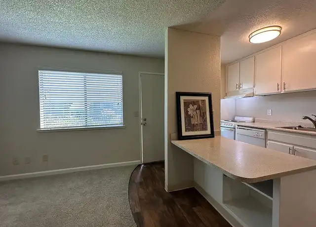 Property at Olive Glen - 5915 Kenneth Ave, Carmichael, CA, 95608, 1 bed, 1 bath, [object Object]