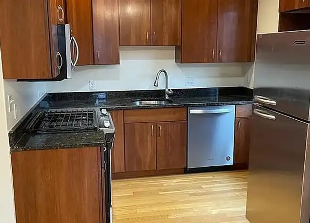Property at 515 Green St, Cambridge, MA, 02139, 2 beds, 2 baths, [object Object]