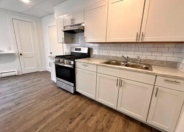 Property at 76 Vineyard Ave, Highland, NY, 12528, 2 beds, 1 bath, [object Object]
