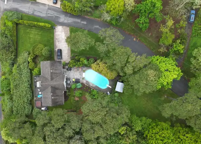 Property at 2 W Hillover Rd, Hampton Bays, NY, 11946, 5 beds, 3 baths, [object Object]