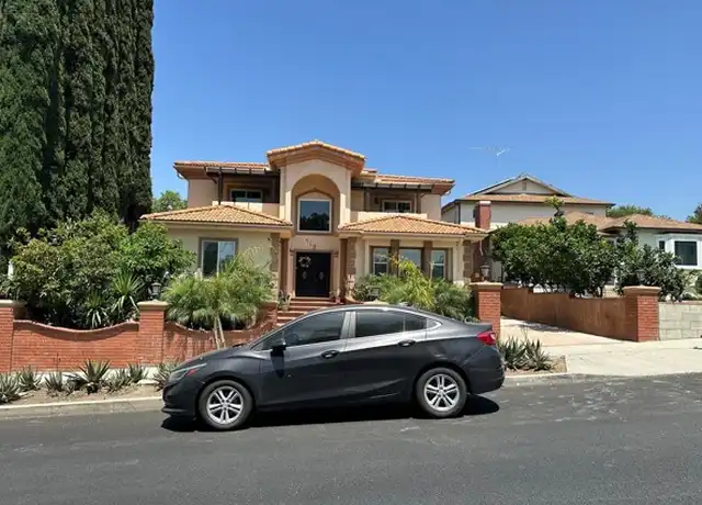 Property at 719 E Harvard Rd, Burbank, CA, 91501, 3 beds, 3 baths, [object Object]