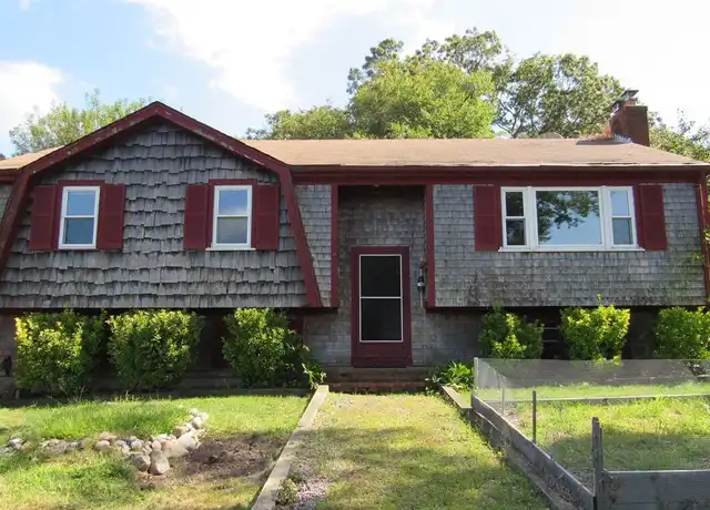 Property at 47 Vine Brook Rd, Plymouth, MA, 02360, 3 beds, 2 baths, [object Object]