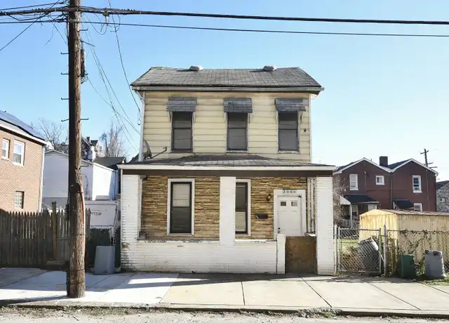 Property at 208 Pattison St, Braddock, PA, 15104, 2 beds, 1 bath, [object Object]