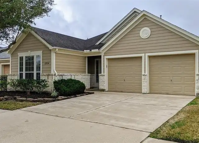 Property at 12934 Palm Leaf Ct, Houston, TX, 77044, 3 beds, 2 baths, [object Object]