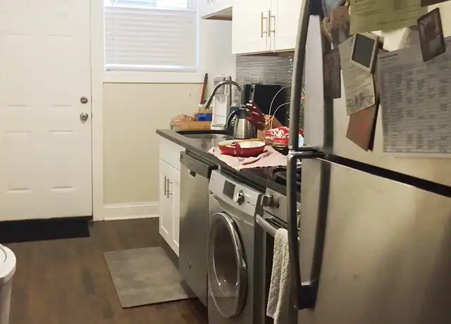 Property at 4222 N Clark St Unit 3, Chicago, IL, 60613, 1 bed, 1 bath, [object Object]
