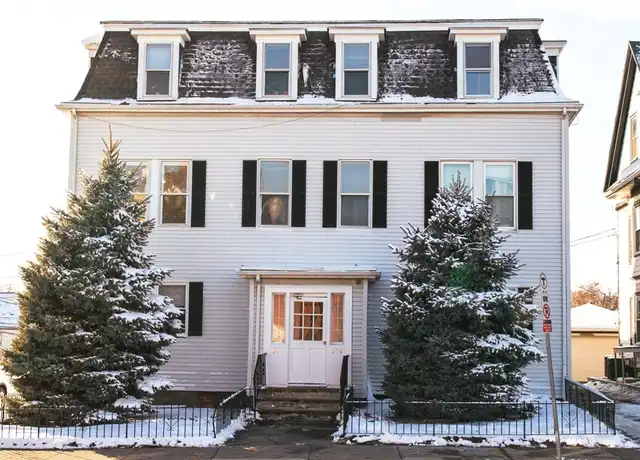 Property at 332 Main St Unit 2R, Everett, MA, 02149, 2 beds, 1 bath, [object Object]