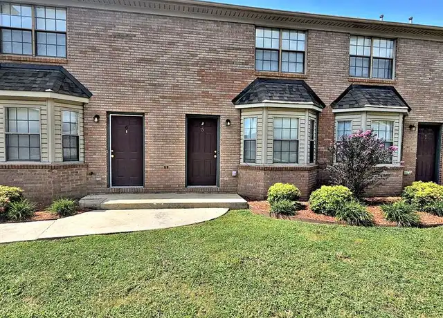 Property at 2422 Gaslight Pl SW #5, Decatur, AL, 35603, 2 beds, 1.5 baths, [object Object]
