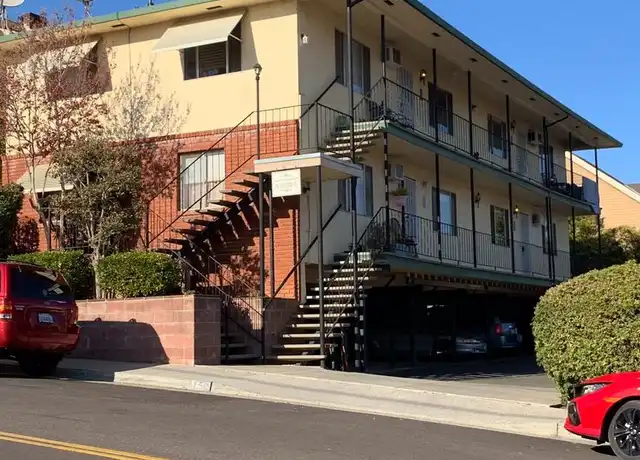 Property at 150 Center St Unit 3, Auburn, CA, 95603, 2 beds, 1 bath, [object Object]