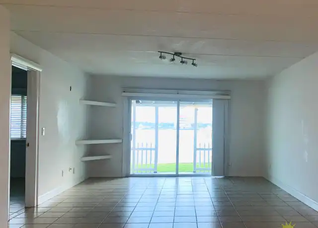 Property at 411 N Halifax Ave #113, Daytona Beach, FL, 32118, 2 beds, 2 baths, [object Object]