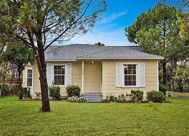 Property at 1613 M Pl, Plano, TX, 75074, 3 beds, 2 baths, [object Object]