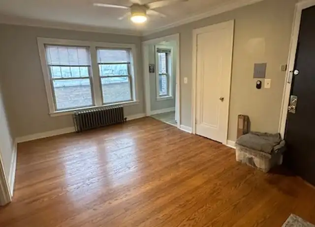 Property at 18 East Northwest Hwy Unit 9, Arlington Heights, IL, 60004, 1 bed, 1 bath, [object Object]