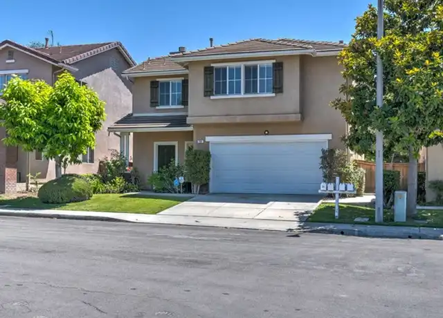 Property at 28 Brookhollow, Irvine, CA, 92602, 3 beds, 2.5 baths, [object Object]