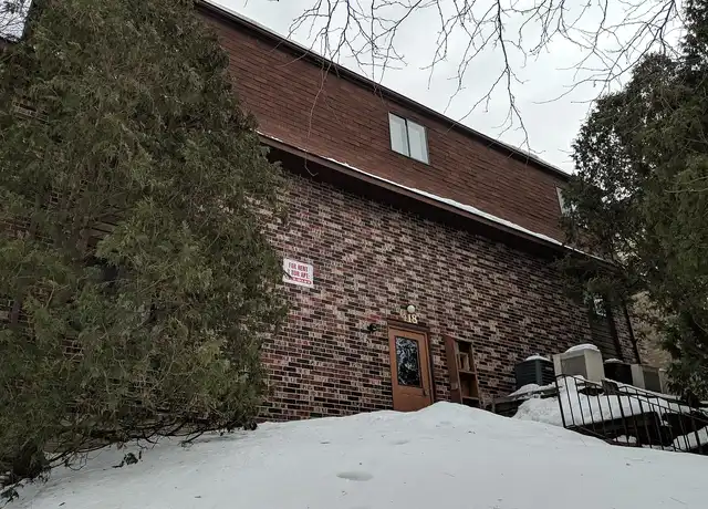 Property at 418 S Van Buren St, Iowa City, IA, 52240, 3 beds, 1 bath, [object Object]