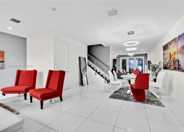 Property at 10334 NW 66th St, Doral, FL, 33178, 3 beds, 3 baths, [object Object]