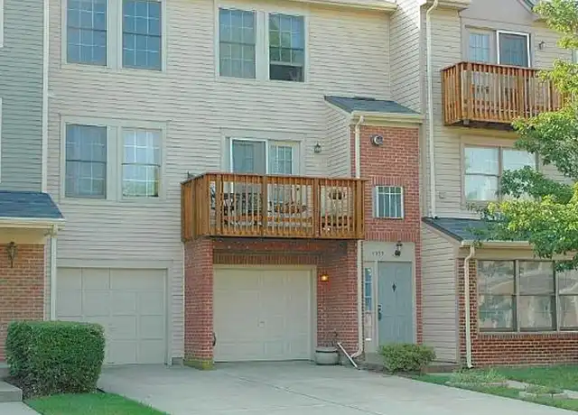 Property at 4039 Chetham Way, Woodbridge, VA, 22192, 2 beds, 2.5 baths, [object Object]