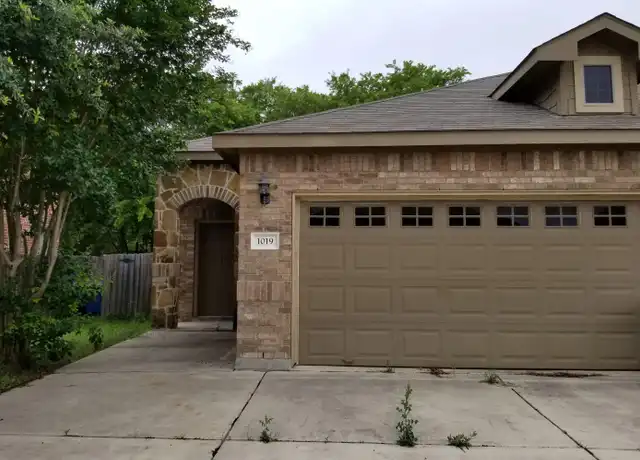 Property at 1023 Brown Rock Dr, New Braunfels, TX, 78130, 3 beds, 2 baths, [object Object]