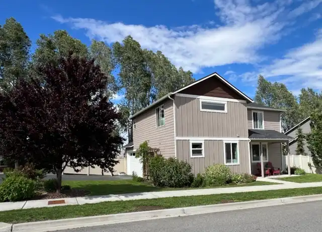 Property at 664 Craig Ave, Wenatchee, WA, 98801, 3 beds, 2.5 baths, [object Object]
