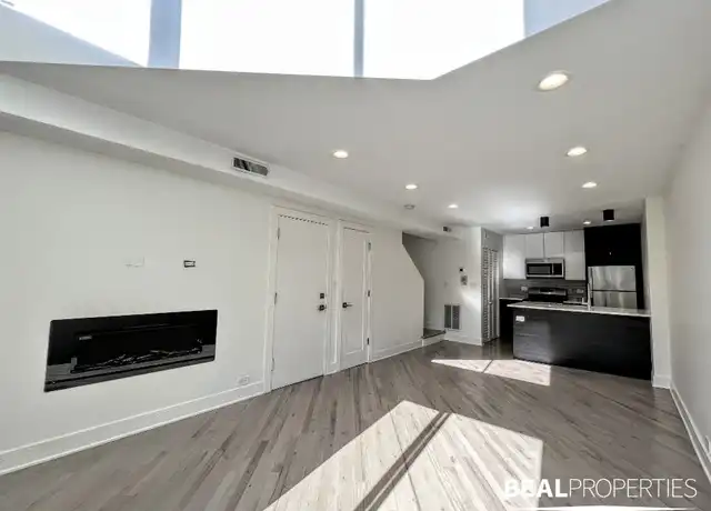 Property at 944 W Grace St Unit 1 bed, Chicago, IL, 60613, 1 bed, 1 bath, [object Object]