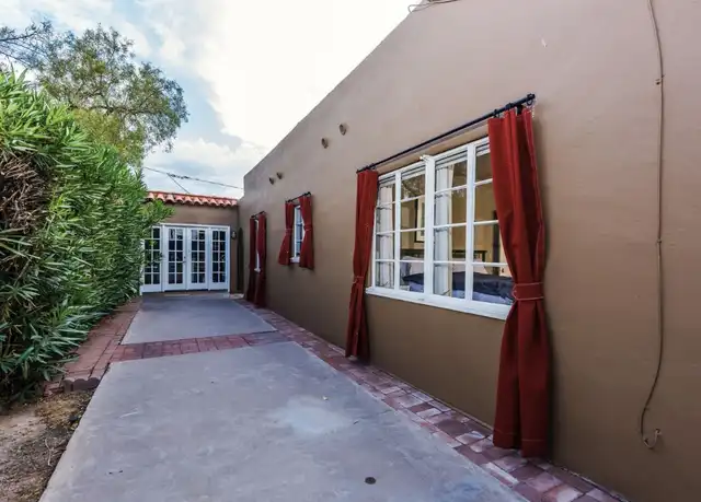 Property at 1629 W Wilshire Dr, Phoenix, AZ, 85007, 1 bed, 1 bath, [object Object]