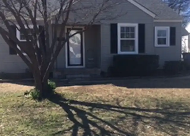 Property at 1206 NW Oak Ave, Lawton, OK, 73507, 2 beds, 1 bath, [object Object]