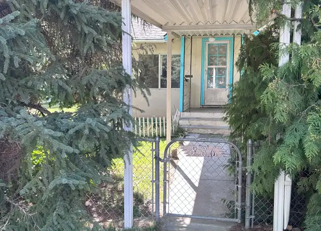 Property at 886 N 30th St, Boise, ID, 83702, 4 beds, 2 baths, [object Object]
