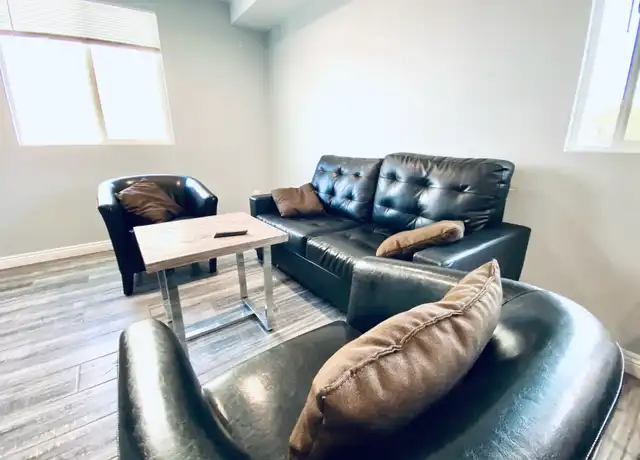 Property at 900 W 76th St, Los Angeles, CA, 90044, 5 beds, 4 baths, [object Object]