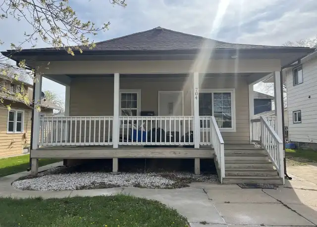 Property at 704 N Duluth Ave, Sioux Falls, SD, 57104, 2 beds, 1 bath, [object Object]