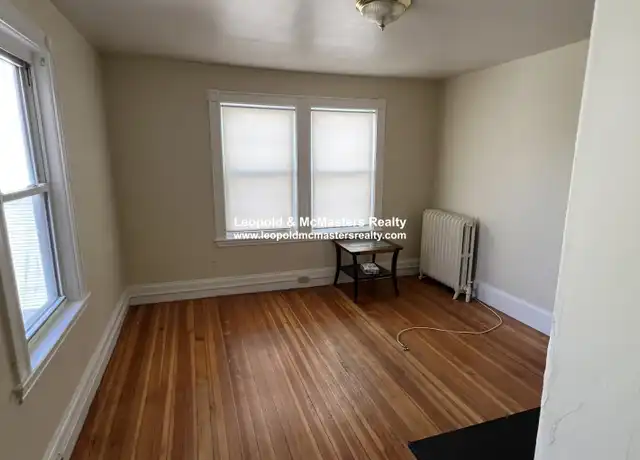 Property at 28 Trident Ave Unit 2, Winthrop, MA, 02152, 5 beds, 1.5 baths, [object Object]