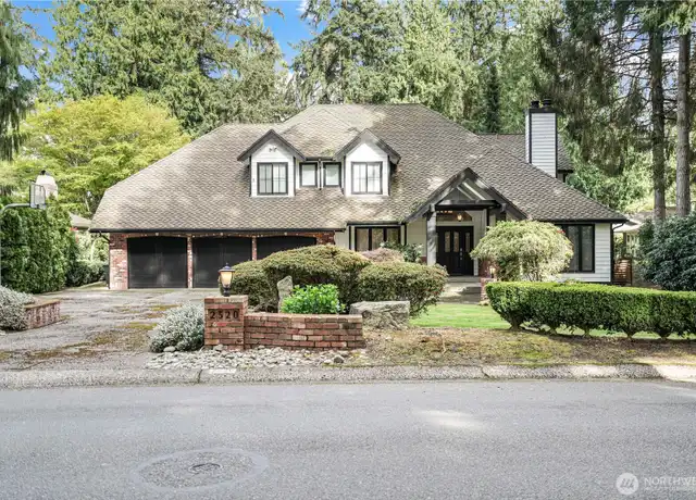 Property at 2520 Sahalee Dr E, Sammamish, WA, 98074, 4 beds, 2.5 baths, [object Object]
