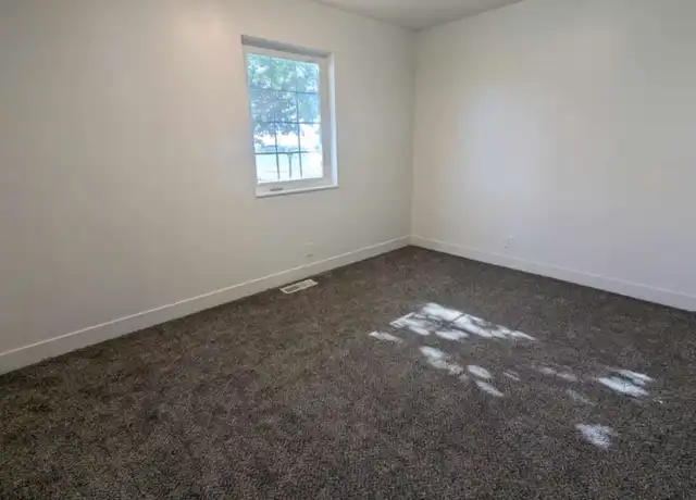 Property at 1760 N 400 E, Logan, UT, 84341, 1 bed, 1 bath, [object Object]