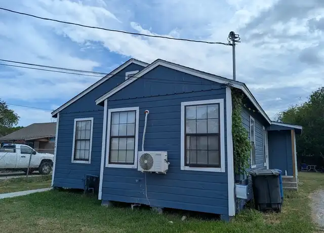 Property at 117 Edwards St, Corpus Christi, TX, 78404, 2 beds, 1 bath, [object Object]