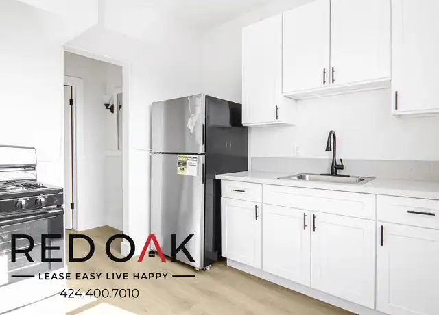 Property at 3800 S Grand Ave Unit 4, Los Angeles, CA, 90037, 0 beds, 1 bath, [object Object]