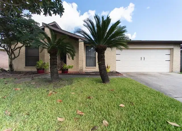 Property at 16031 Windom Dr, Webster, TX, 77598, 3 beds, 2 baths, [object Object]