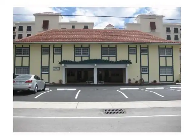 Property at 2404 NE 33rd Ave #12, Fort Lauderdale, FL, 33305, 1 bed, 1 bath, [object Object]