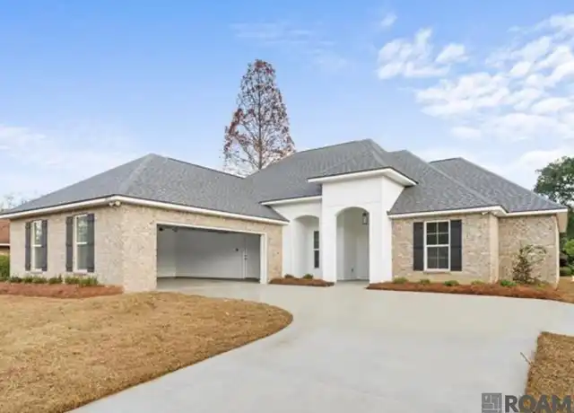 Property at 14071 Woodland Ridge Ave, Baton Rouge, LA, 70816, 4 beds, 3 baths, [object Object]