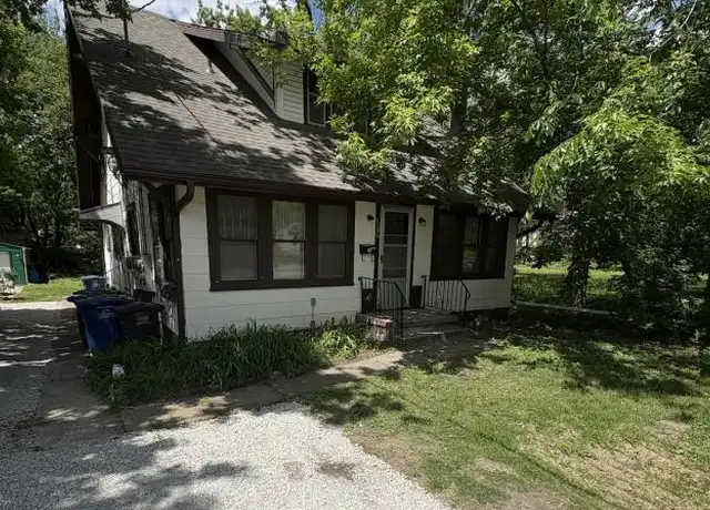 Property at 1206 39th St, Des Moines, IA, 50311, 1 bed, 1 bath, [object Object]
