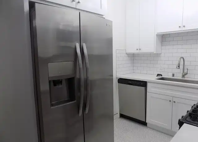 Property at Amie Apartments - 11669 Chenault St, Los Angeles, CA, 90049, 1 bed, 1 bath, [object Object]