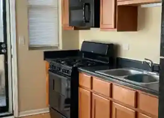 Property at 853 E 64th St, Chicago, IL, 60637, 2 beds, 1 bath, [object Object]