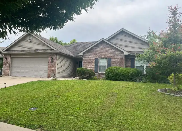 Property at 300 Macaw Dr, Columbia, MO, 65202, 3 beds, 2 baths, [object Object]