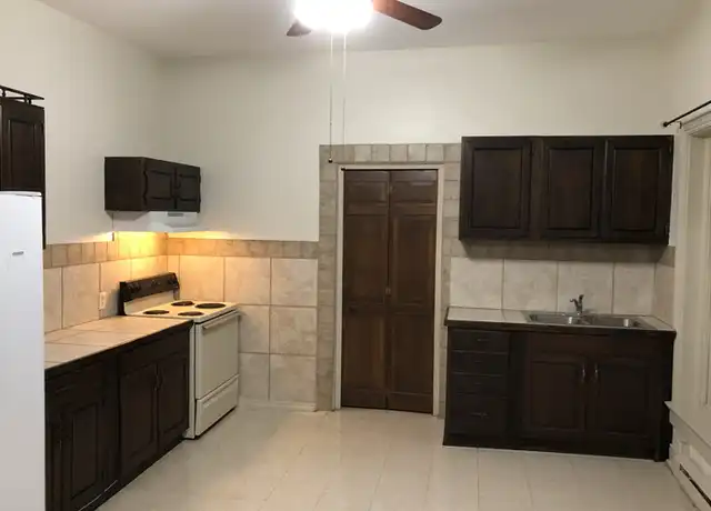 Property at 740 Cumberland St Unit 3F, Lebanon, PA, 17042, 1 bed, 1 bath, [object Object]