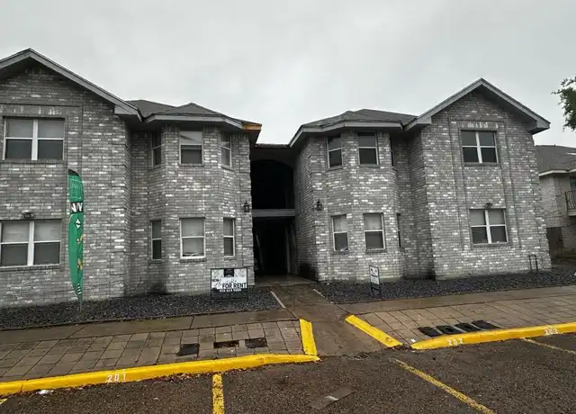 Property at 1802 Oasis Dr Unit 202, Mission, TX, 78572, 3 beds, 2 baths, [object Object]