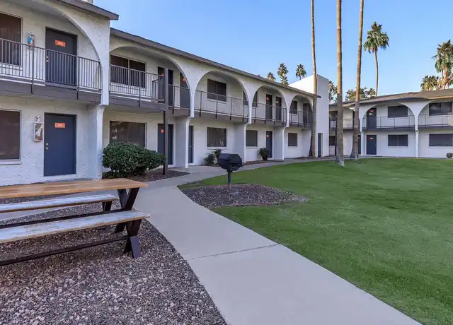 Property at LUMINA ON 19th APARTMENTS - 1905 W Las Palmaritas Dr, Phoenix, AZ, 85021, 0-2 beds, 1 bath, [object Object]