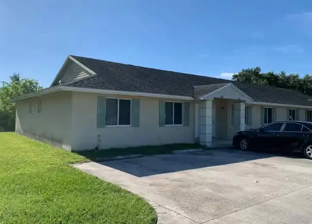 Property at 1661 SE Lennard Rd, Port St. Lucie, FL, 34952, 2 beds, 2 baths, [object Object]