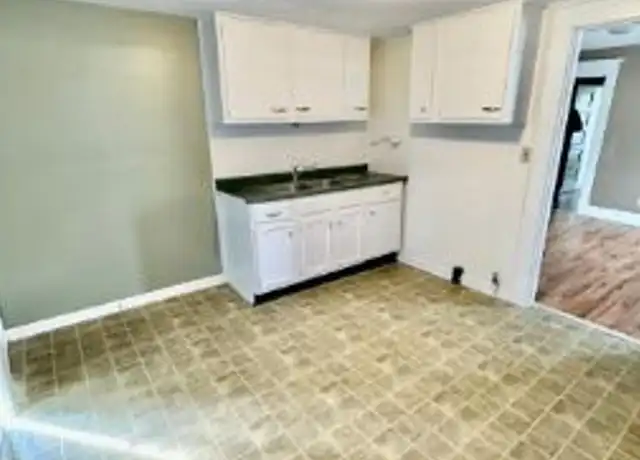 Property at 263 E Loudon Ave Unit Z1, Lexington, KY, 40505, 3 beds, 1 bath, [object Object]