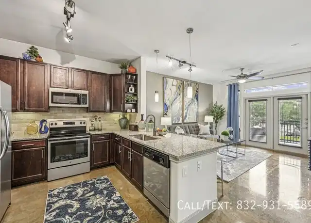 Property at 3200 University Blvd Unit AAWU, West University Place, TX, 77005, 1 bed, 1 bath, [object Object]