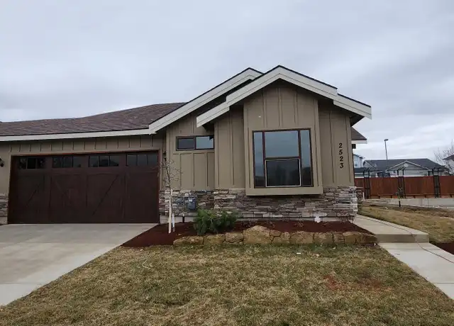 Property at 2523 E Hidden Creek St, Nampa, ID, 83687, 3 beds, 2 baths, [object Object]