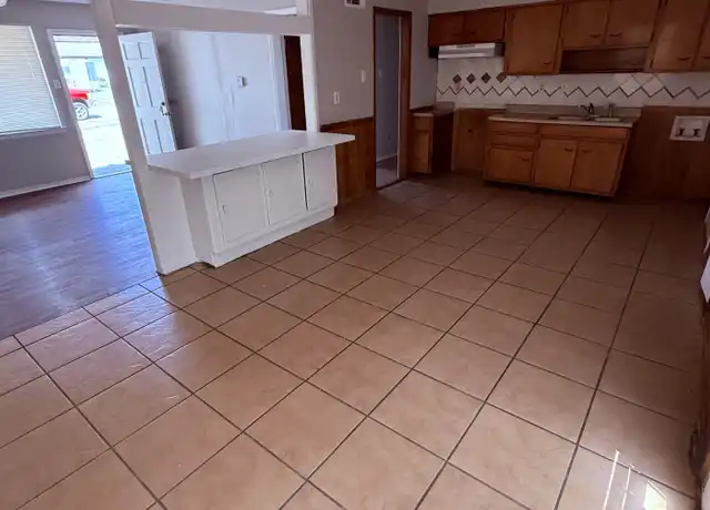 Property at 1250 Theodore St, Memphis, TN, 38122, 3 beds, 1 bath, [object Object]